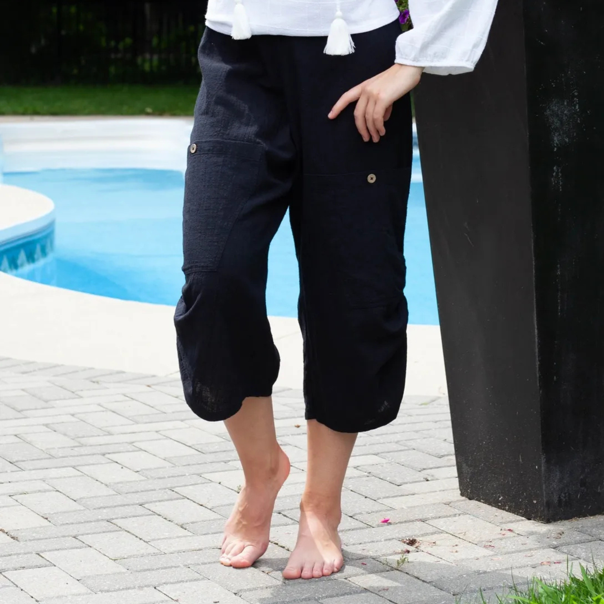 Roos Capri Pants