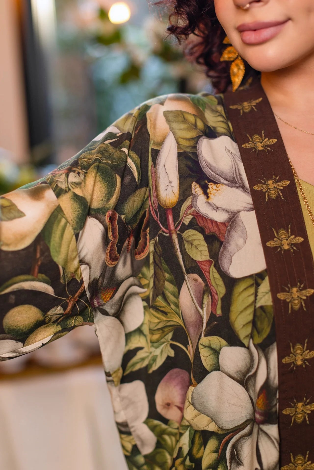 Fleur de Lune Cropped Pixie Duster
