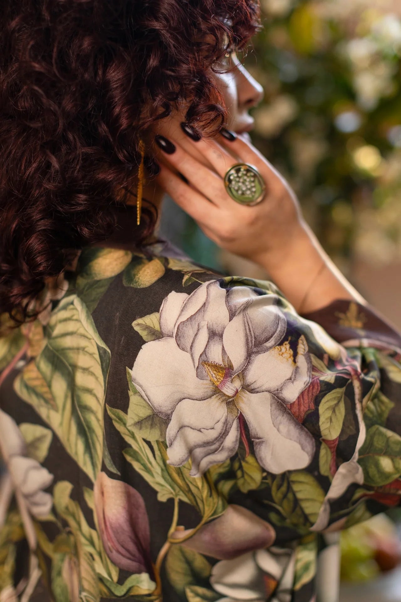 Fleur de Lune Cropped Pixie Duster
