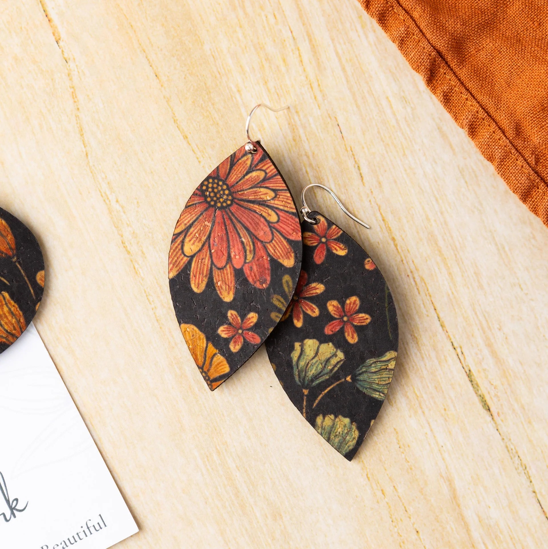 Cork Earrings - Large Leaf