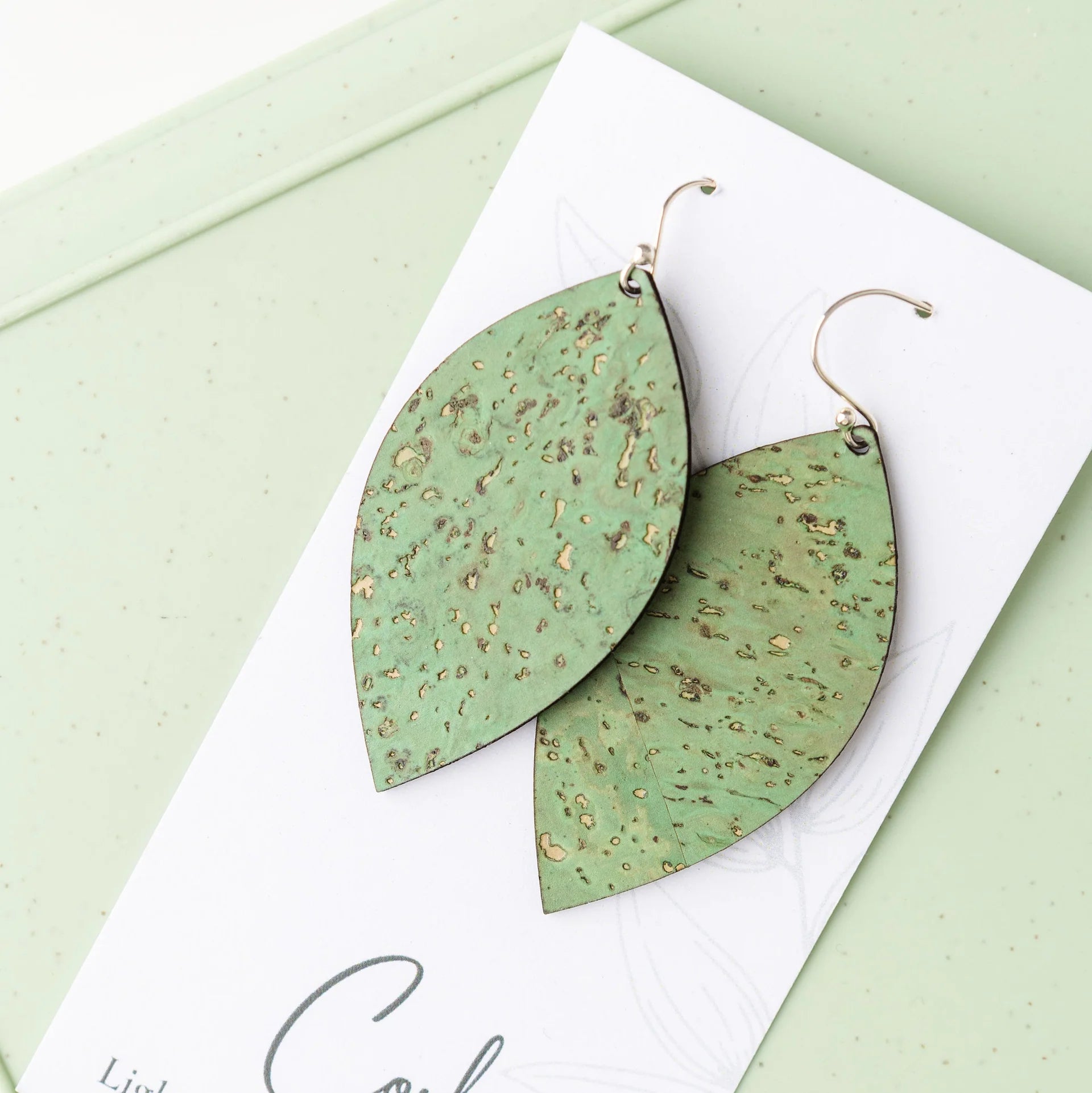 Cork Earrings - Large Leaf
