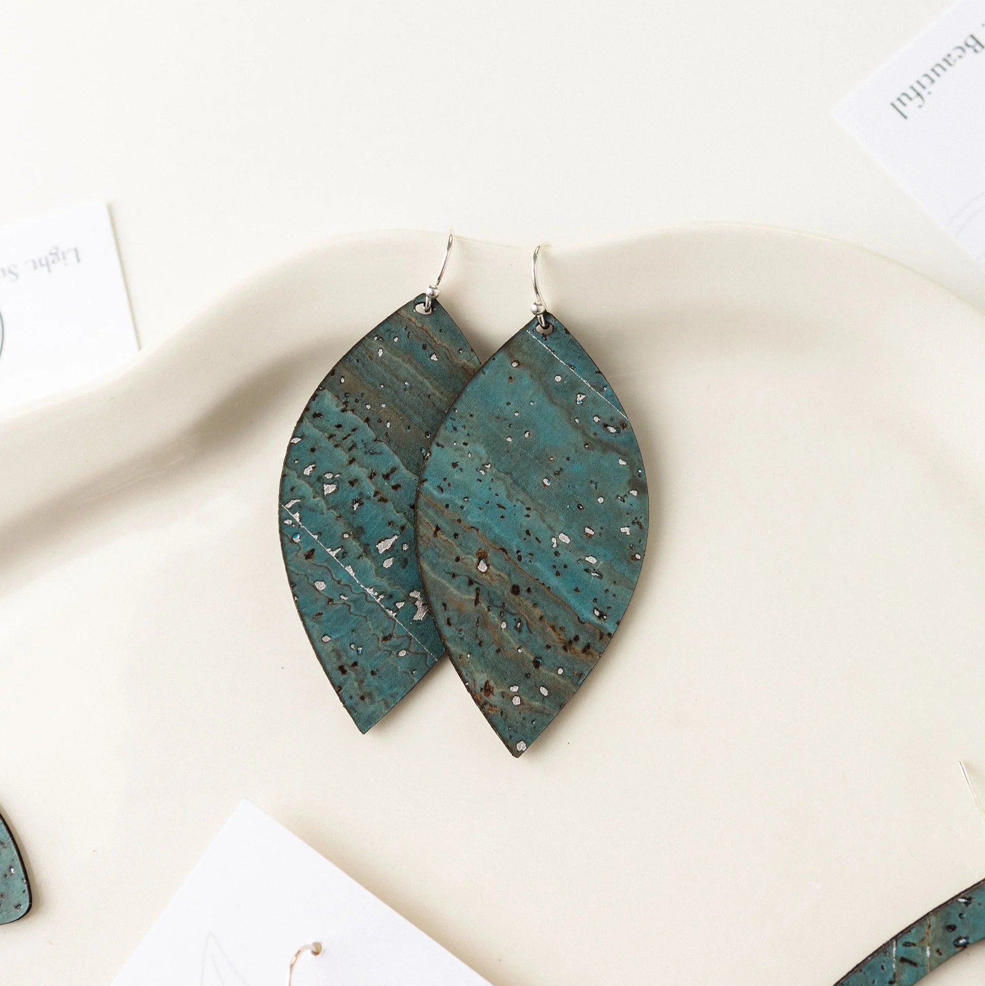 Cork Earrings - Large Leaf