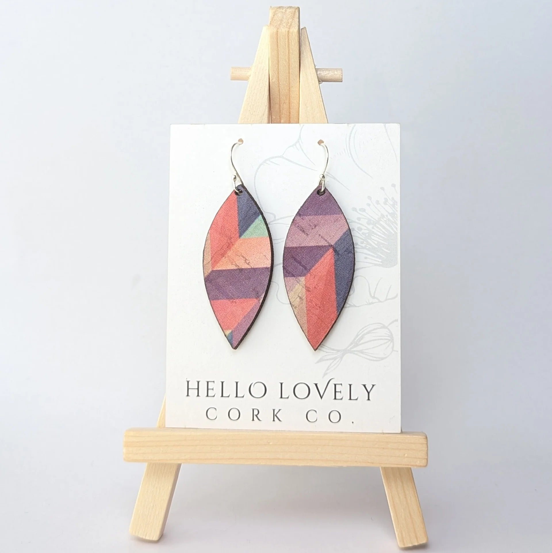 Cork Earrings - Small Leaf