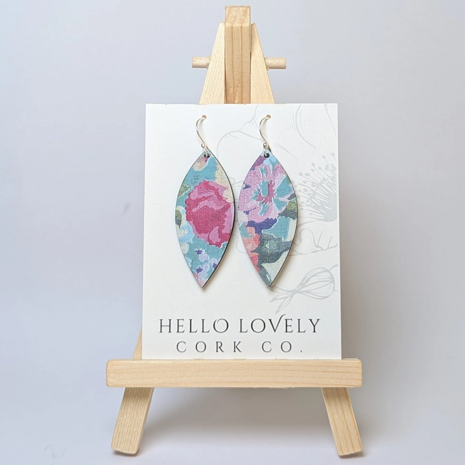 Cork Earrings - Small Leaf