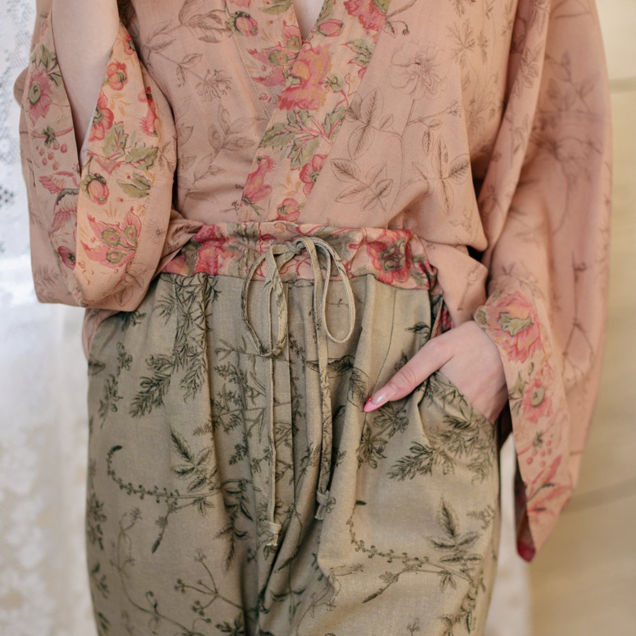 Map of My Heart Cropped Pixie Duster