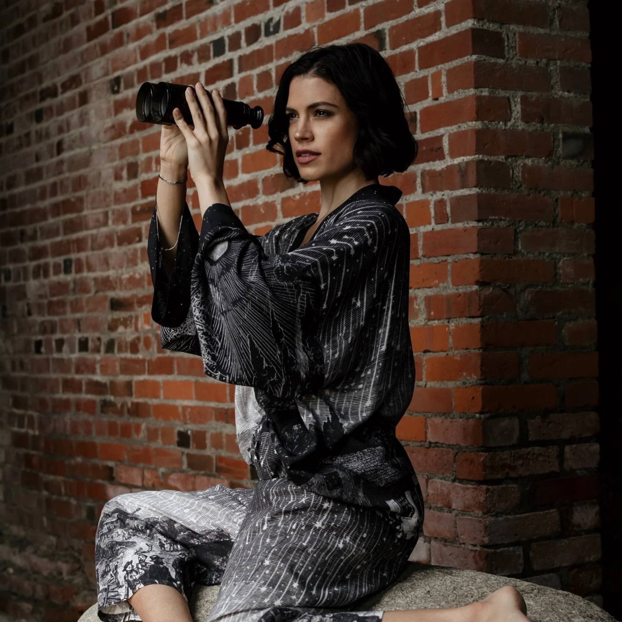 Stargazer Cropped Pixie Duster