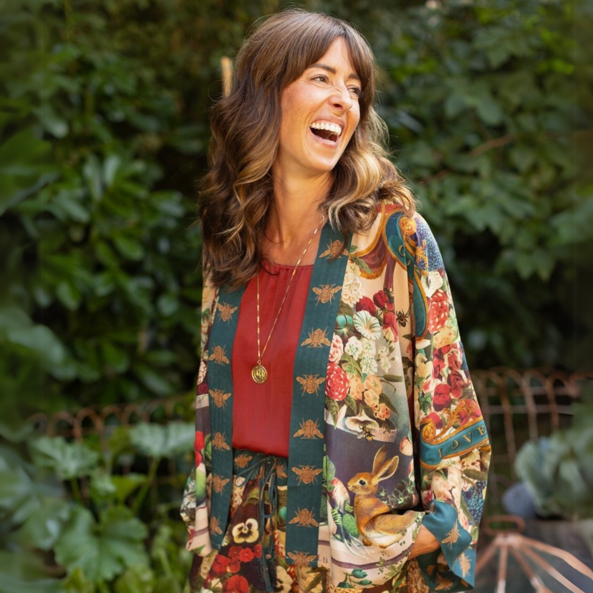 Stay Gold Cropped Pixie Duster