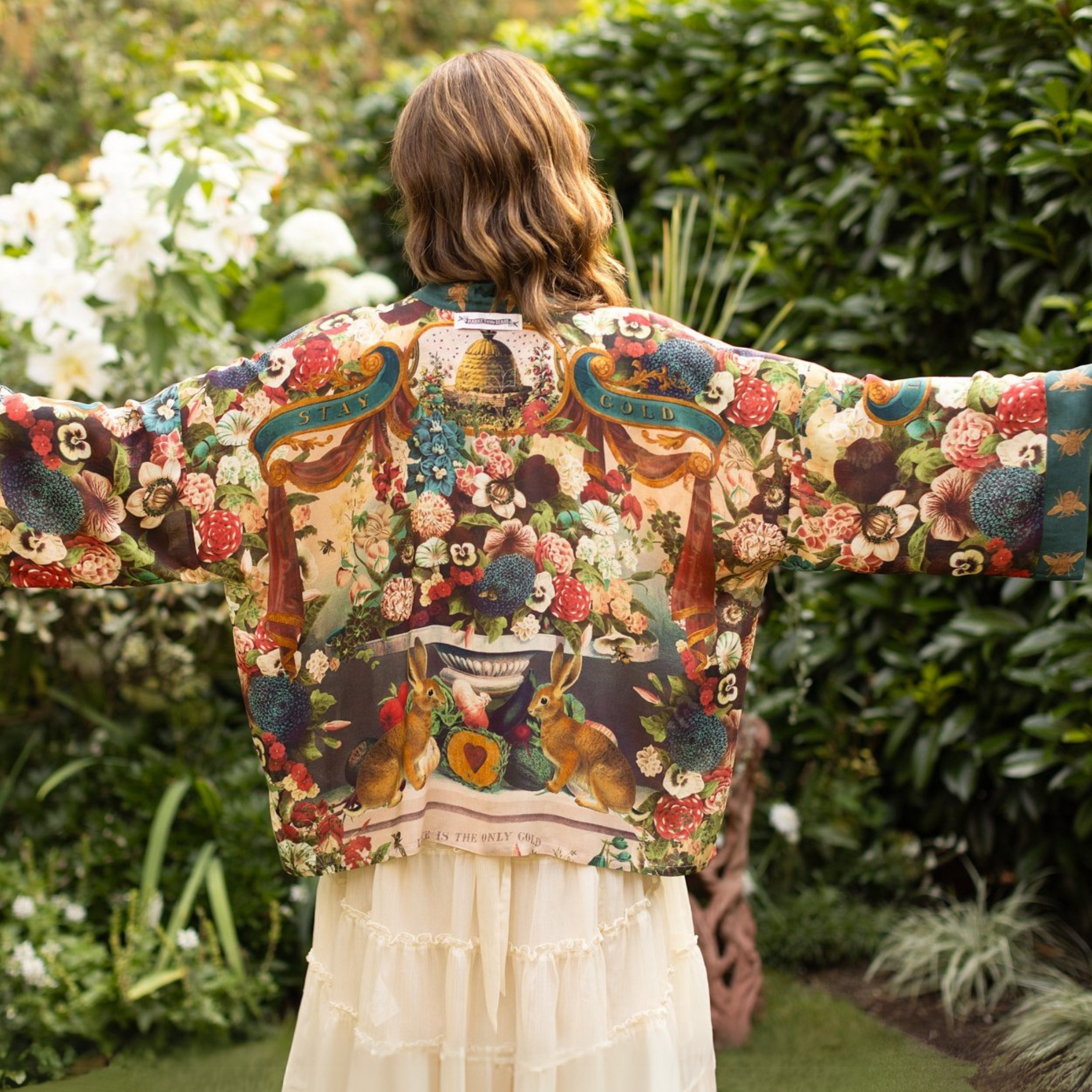 Stay Gold Cropped Pixie Duster