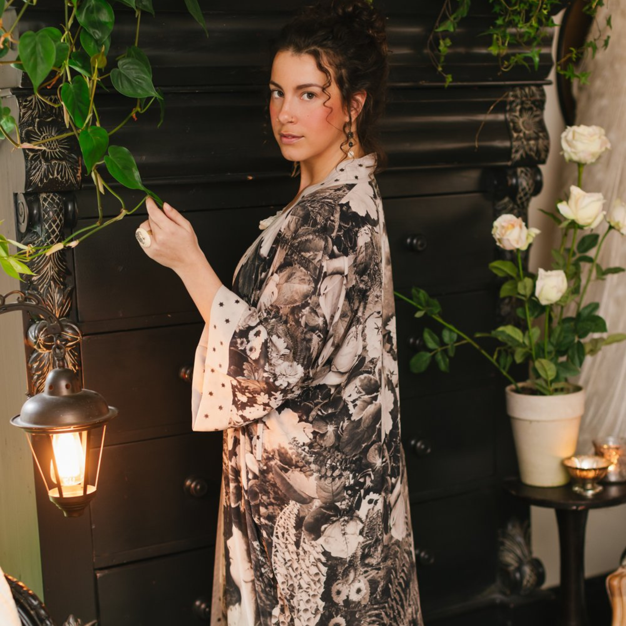 Looking Glass Opera Duster