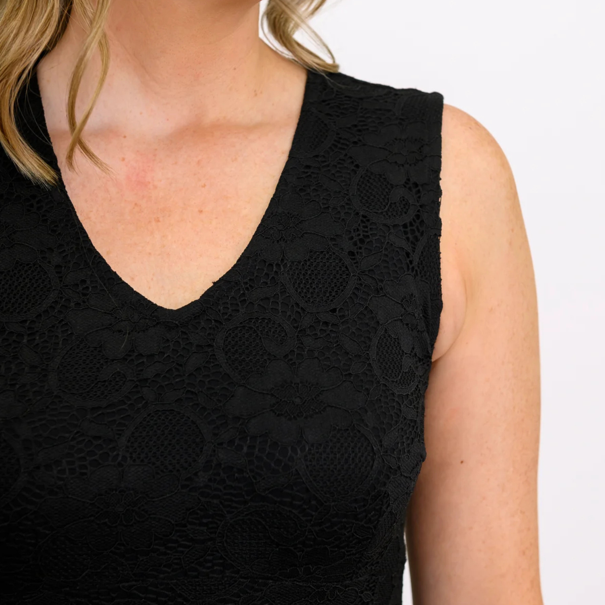 Elizabeth Lace Dress