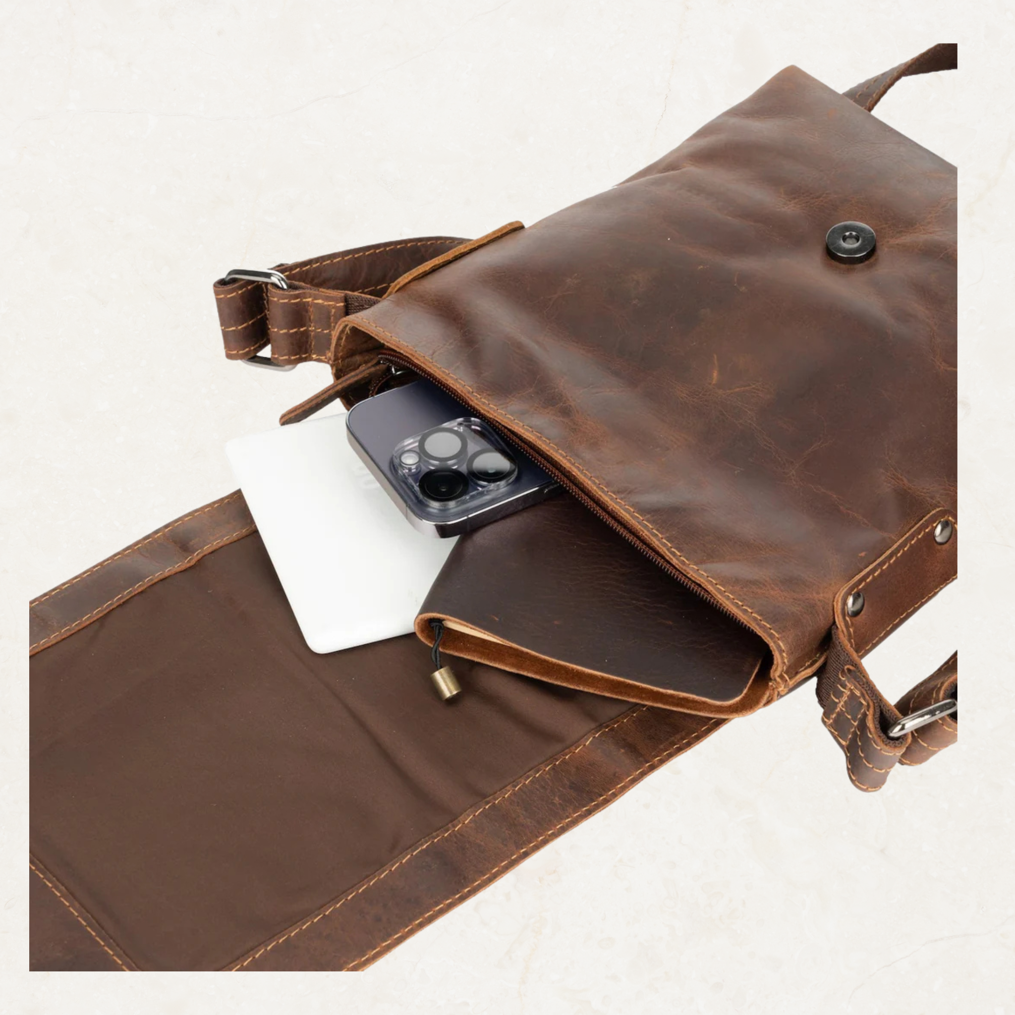 Henrik Mini Messenger Bag