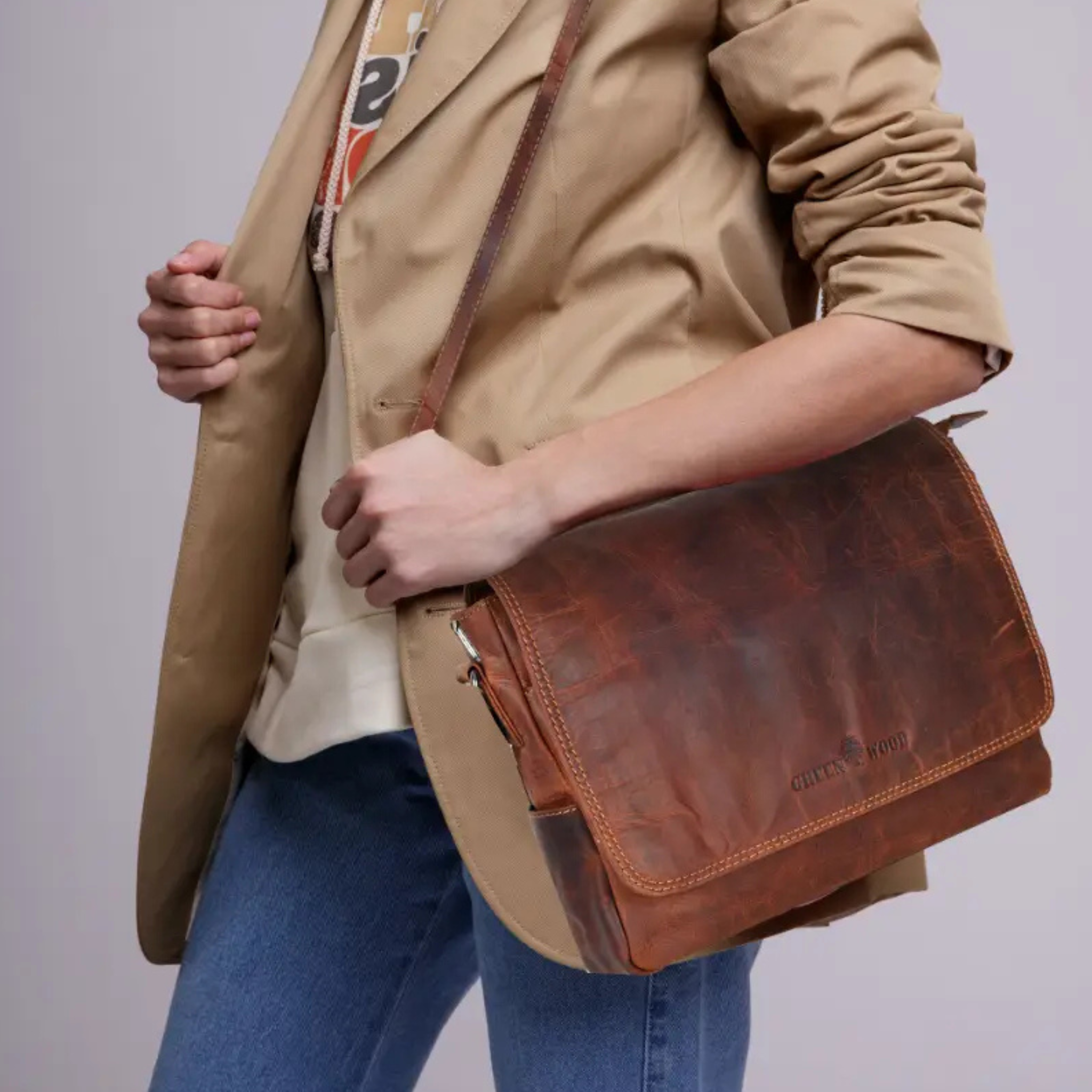 Steven Smart Mini Messenger Bag